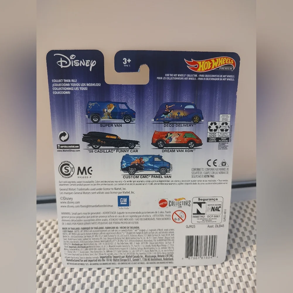 Hot Wheels Premium Walt Disney Classic Aladdin Deco Delivery NWT Real Riders